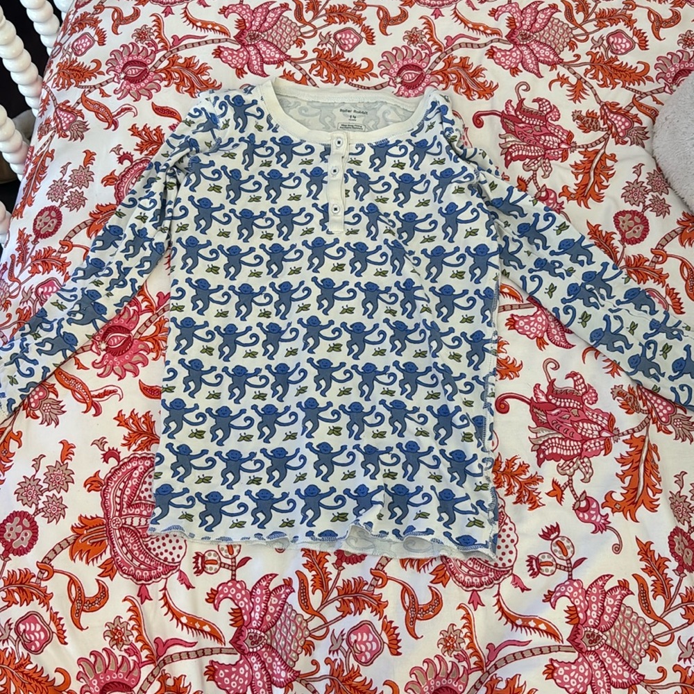 Roller Rabbit kids Pajamas. Size 14 but run small. No stains, or rips.